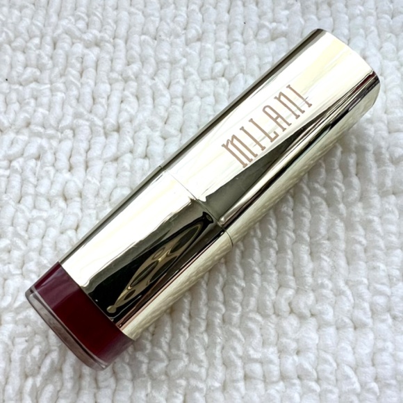 🎁Pick 5 for $25🎁 Color Statement Matte Lipstick (48) - Picture 6 of 6